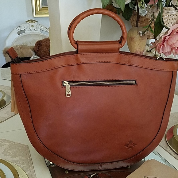 Handbag - Picture 2 of 3